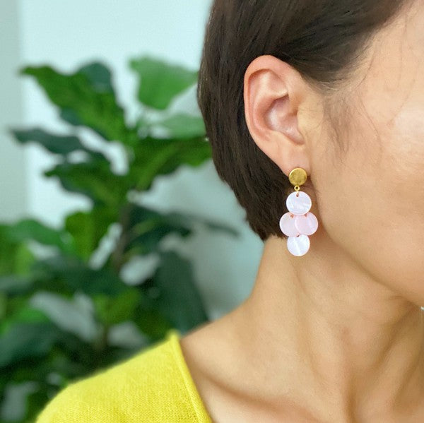 Shell Chandelier Earring
